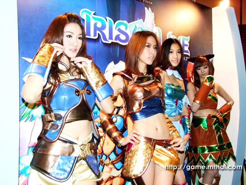 Theo chân mỹ nữ tại Thailand Game Show 2011 - Ảnh 10