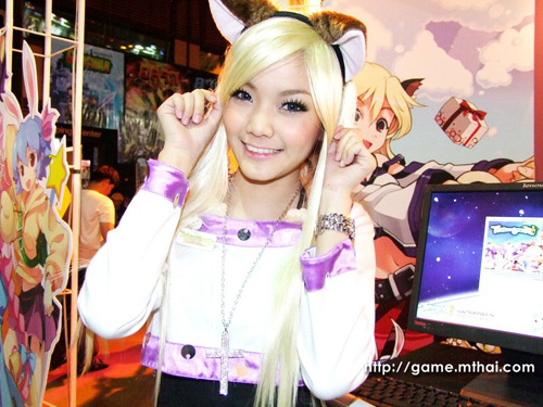 Theo chân mỹ nữ tại Thailand Game Show 2011 - Ảnh 12