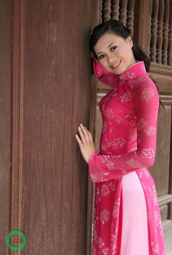 Miss Ảnh Thiên Long Bát Bộ Xuân Hạ 2011 lộ diện - Ảnh 4