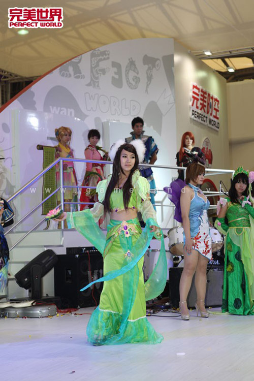 ChinaJoy 2011: Thưởng thức cosplay Tiếu Ngạo Giang Hồ 21