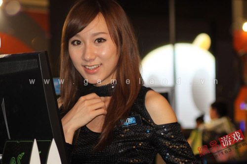 ChinaJoy 2011: Vẻ đẹp của mỹ nhân Starcarft II - Ảnh 7