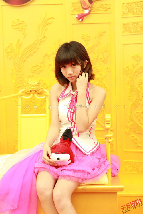 ChinaJoy 2011: Mỹ nữ tuổi teen tại gian hàng ChangYou - Ảnh 13