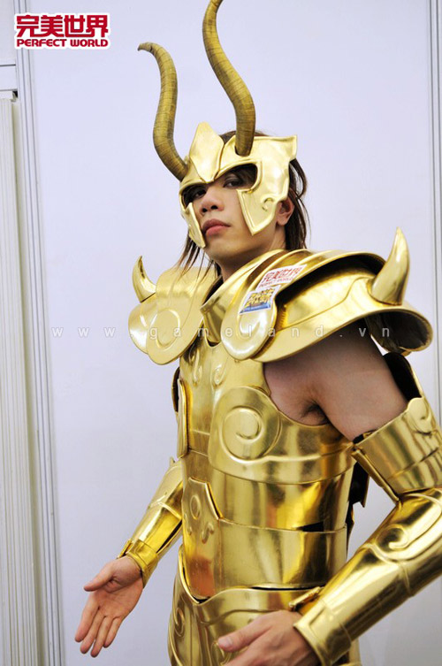 ChinaJoy 2011: Sắc vàng rực rỡ của Saint Seiya 15