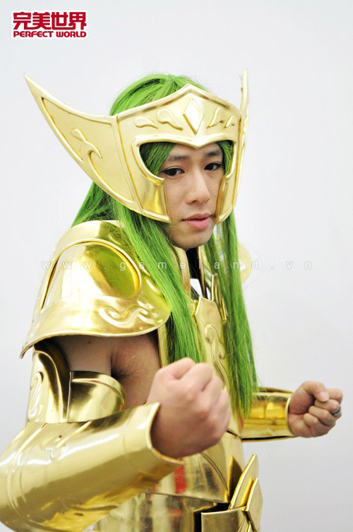 ChinaJoy 2011: Sắc vàng rực rỡ của Saint Seiya 22