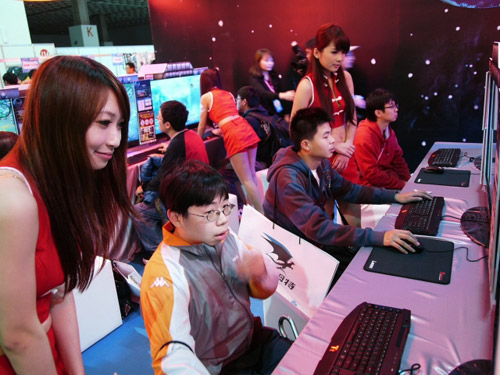 Mỹ nhân xứ Đài xinh tươi tại Taipei Game Show 2012 26