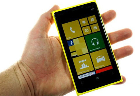 Lumia 920 lập kỷ lục về đơn đặt hàng trước 2