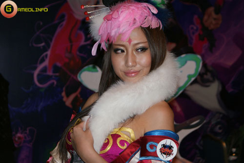 Người đẹp và cosplay tại Tencent Games 2009 (1) 24