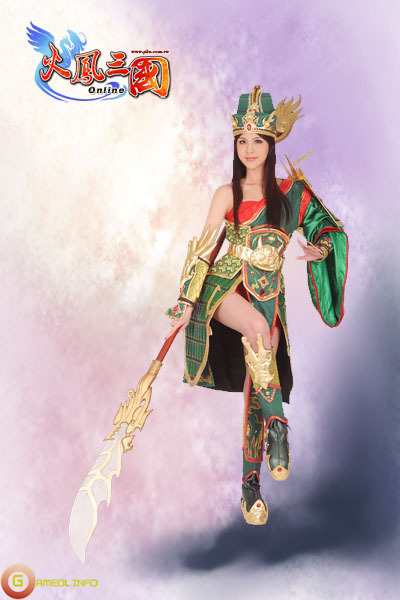 Nữ tướng xuất hiện trong cosplay Hỏa Phụng Tam Quốc