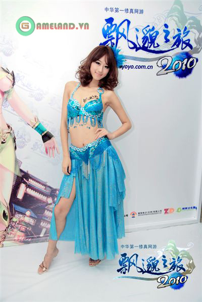 Phiêu Mạc Chi Lữ tung showgirl chào hàng Chinajoy 2010 - Ảnh 20