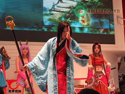 Những màn trình diễn cosplay đặc sắc tại Chinajoy 2010 (2) - Ảnh 35