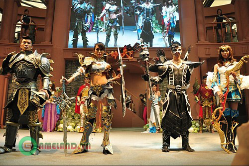 Những màn trình diễn cosplay đặc sắc tại Chinajoy 2010 (2) - Ảnh 44