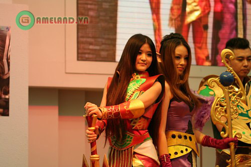 Những màn trình diễn cosplay đặc sắc tại Chinajoy 2010 (2) - Ảnh 5