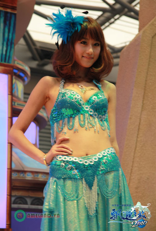 Cận cảnh dàn showgirl Phiêu Mạc Chi Lữ tại CJ 2010 15