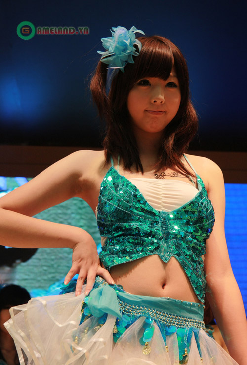 Cận cảnh dàn showgirl Phiêu Mạc Chi Lữ tại CJ 2010 - Ảnh 16