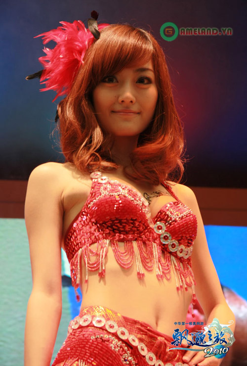 Cận cảnh dàn showgirl Phiêu Mạc Chi Lữ tại CJ 2010 - Ảnh 29