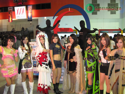 Sắc màu cosplay tràn ngập Asiasoft All Star Battle 2010 - Ảnh 7