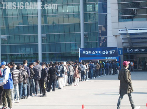 Game thủ xứ Hàn xếp hàng dài để mua vé Gstar 2010 3
