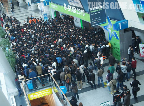 Game thủ xứ Hàn xếp hàng dài để mua vé Gstar 2010 5